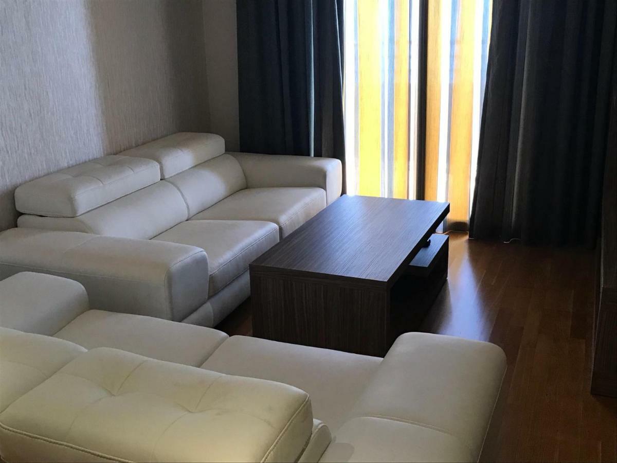 Sea View Central Apt Ithaki Larnaka Exterior foto